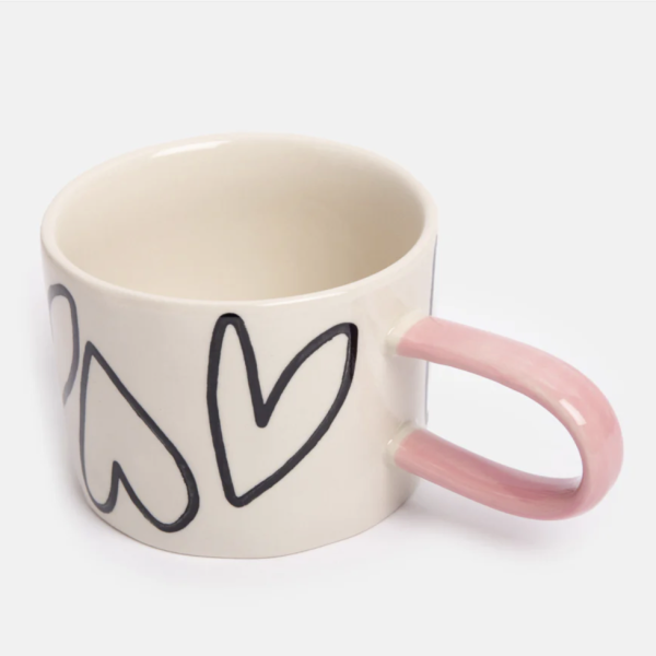 caroline-gardner-mono-outline-hearts-mug