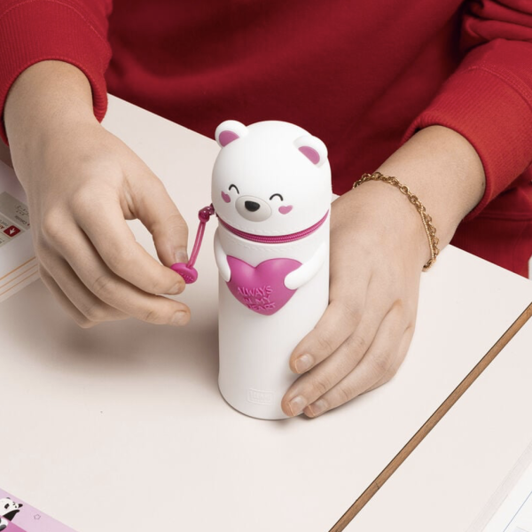 legami-polar-bear-pencil-case5